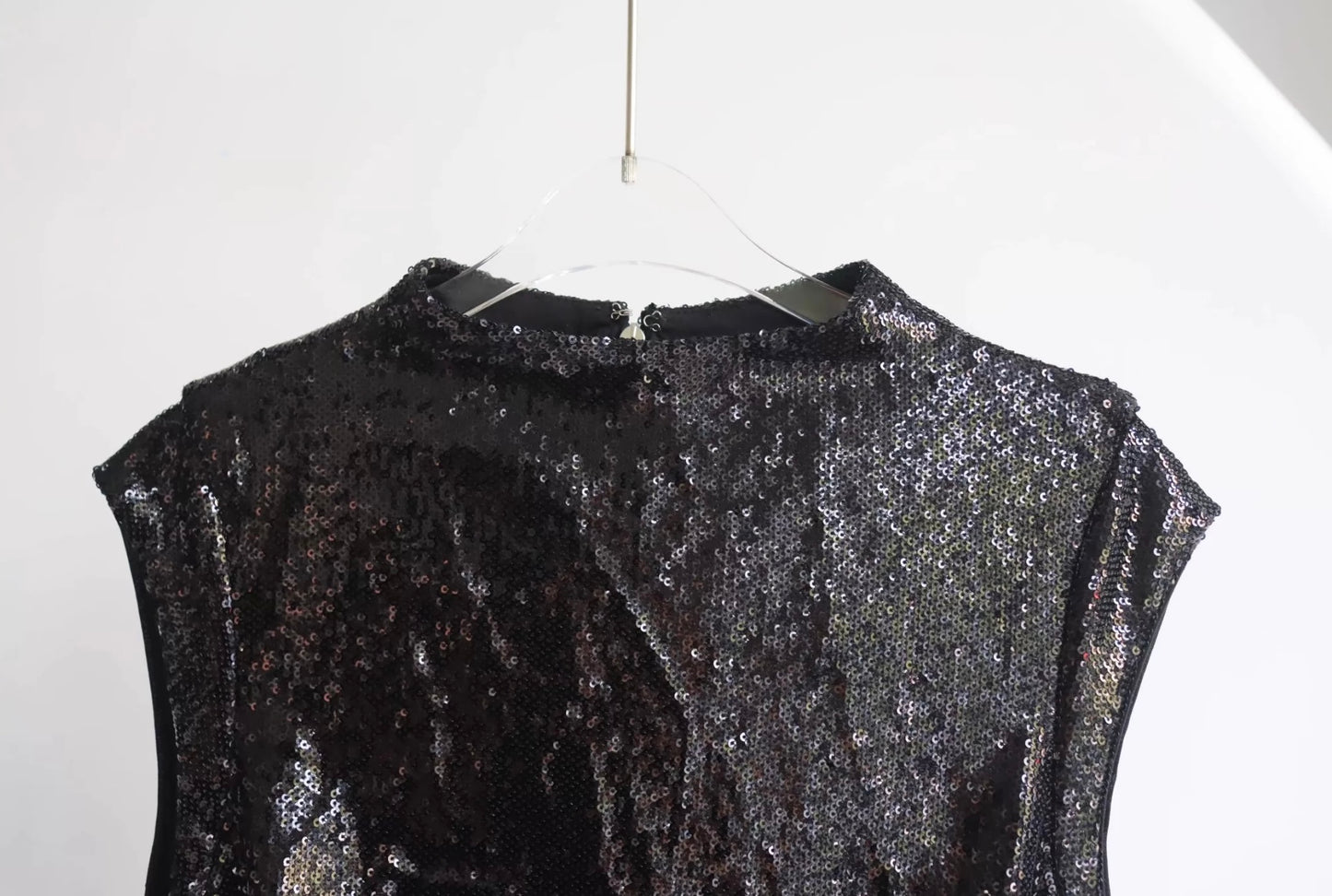 Shiny Kleid