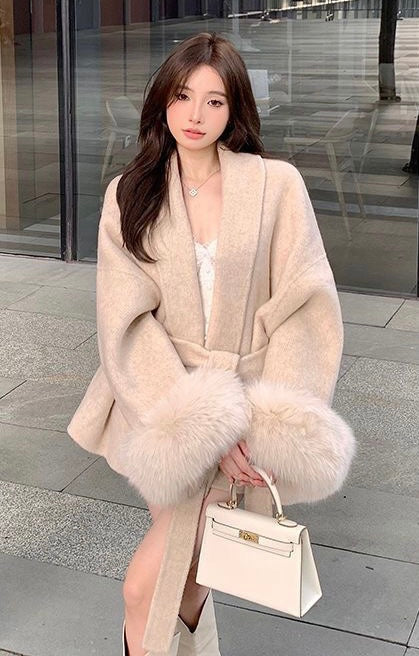 Elegante Fellärmel Jacke